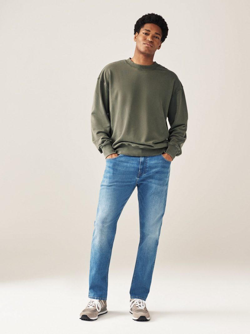 BLU84256 Blue Light Single Slim Fit Classic Stretch Jeans - Image 2