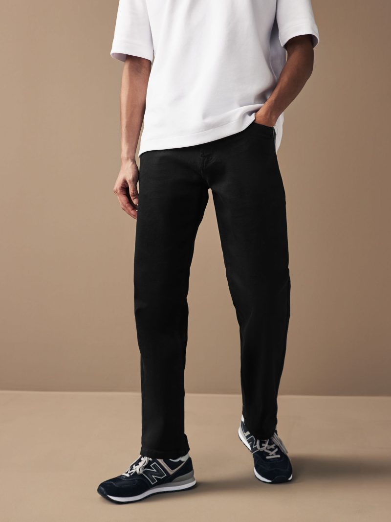BLU84250 Black Straight Fit Motionflex Jeans