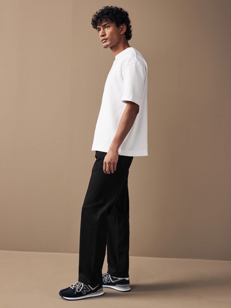 BLU84250 Black Straight Fit Motionflex Jeans - Image 3