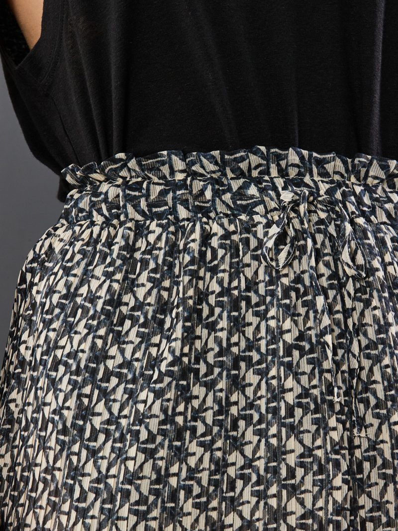 BLU84282 Black/White Geometric Printed Midi Skirt - Image 4
