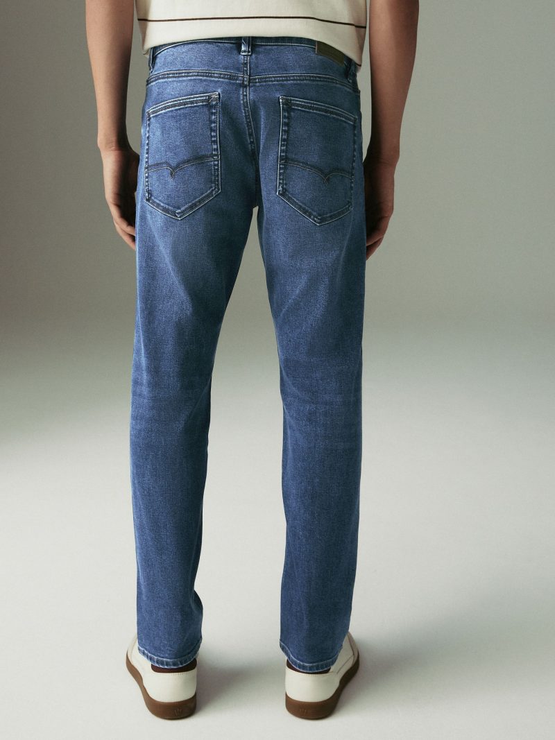 BLU84261 Blue Mid Slim Fit Motionflex Jeans - Image 3