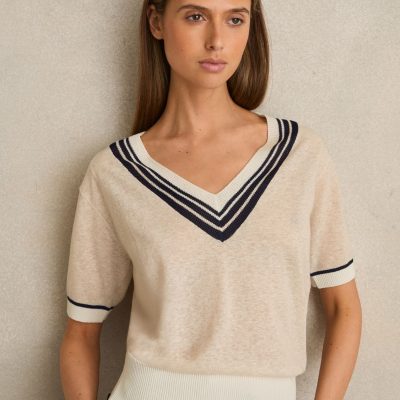 BLU84300 Neutral Ida V-Neck Fine-Knit Cricket Top with Linen