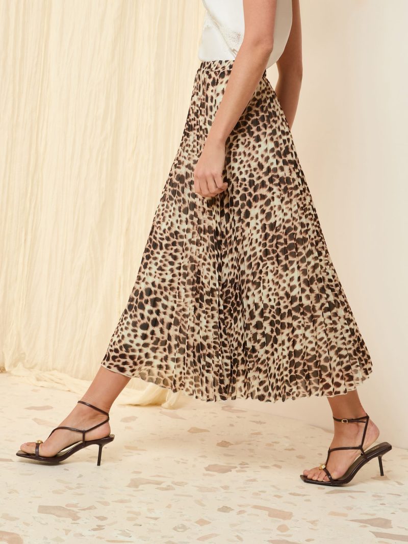 BLU84290 Cream Animal Pleated Midi Skirt - Image 3