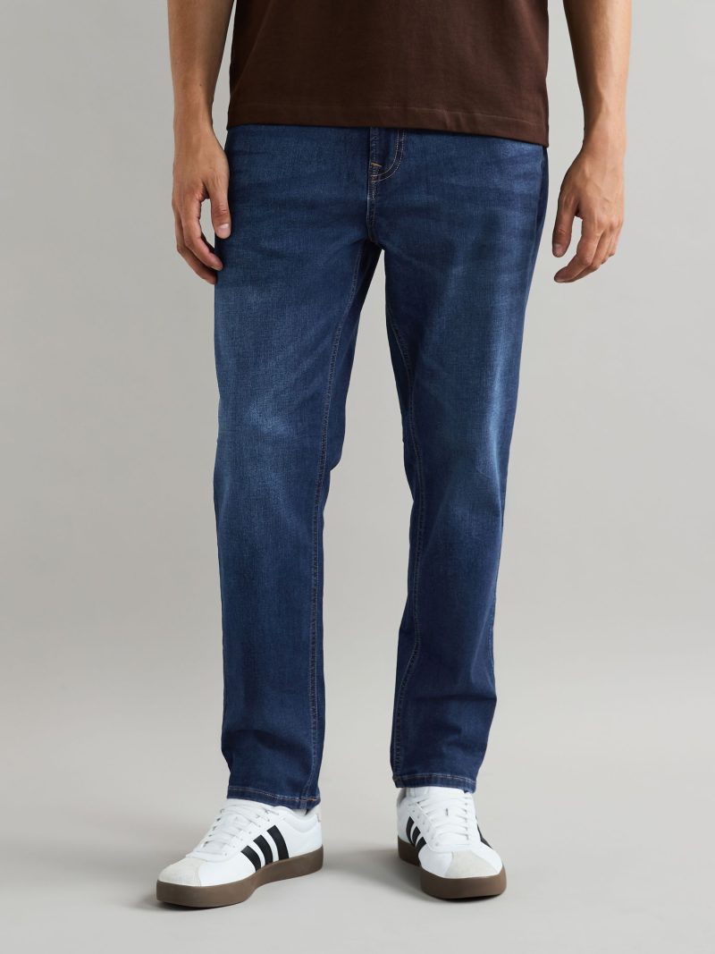 BLU84262 Blue Mid Regular Tapered Fit Classic Stretch Jeans