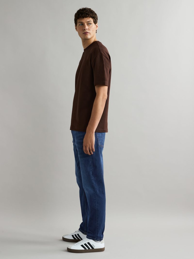 BLU84262 Blue Mid Regular Tapered Fit Classic Stretch Jeans - Image 3