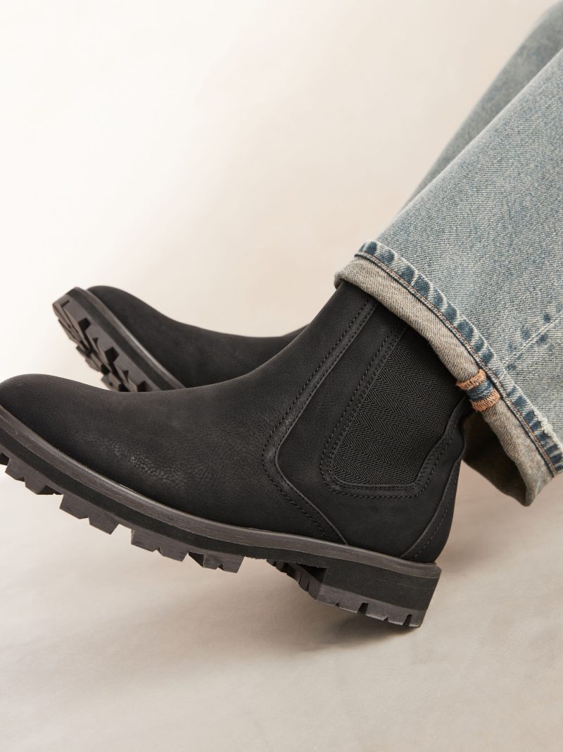 BLU84280 Black Standard/Wide Chelsea Boots - Image 2